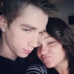 Meet your Posher, Annie