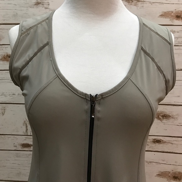 European Dress - Picture 1 of 4