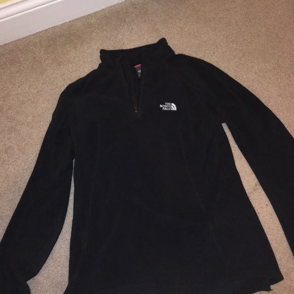 Black Long sleeve quarter zip