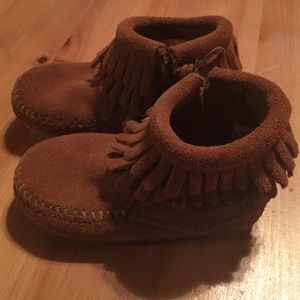 Minnetonka Toddler Boots