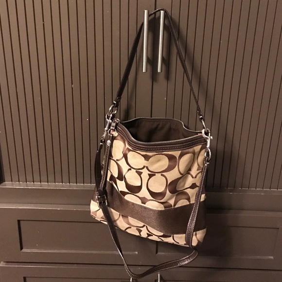 Coach signature print crossbody