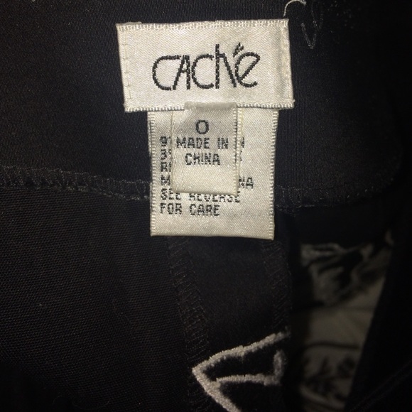 Asymmetrical skirt w/ fringe. Black/ white size 0 - Picture 3 of 4