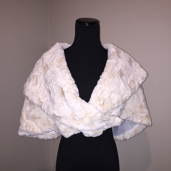 Faux Fur Wrap