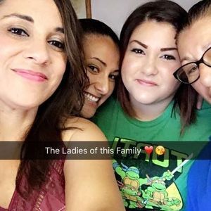 Meet your Posher, Adriana