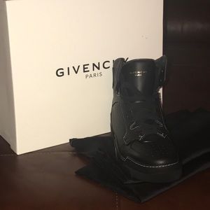 Givenchy Men's Shoes **Authentic**