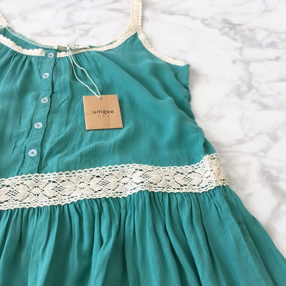 Teal Lace Dress - Picture 2 of 4
