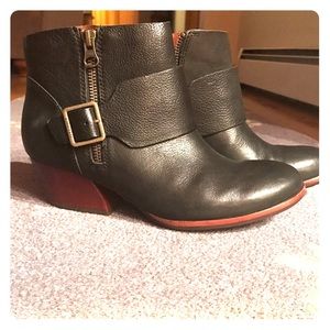 Kork-Ease bootie NEVER WORN
