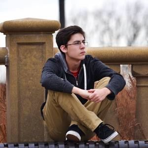 Meet your Posher, Zach