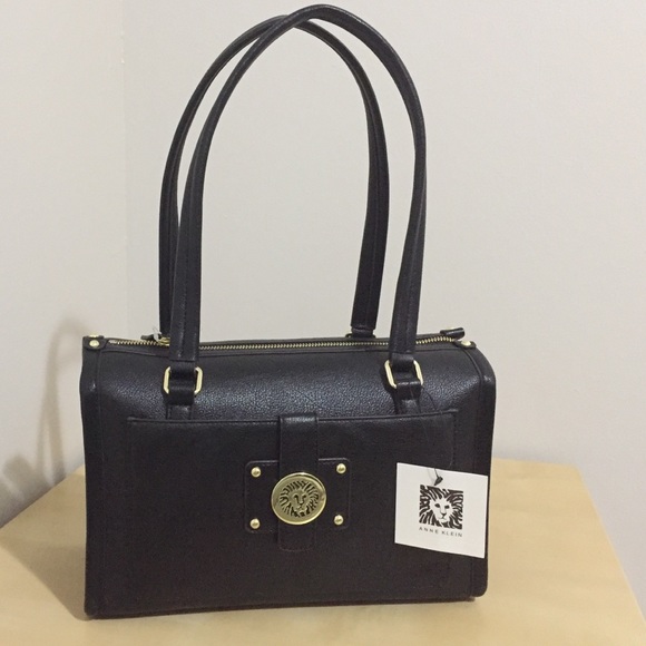 Anne Klein Handbags - Anne Klein Black Handbag