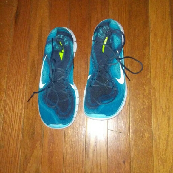 Nike free 5.0 flyknit