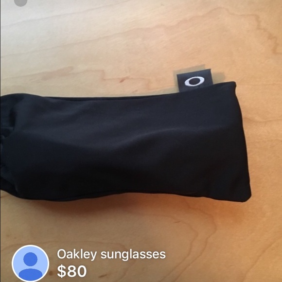 Oakley sunglasses - Picture 4 of 4