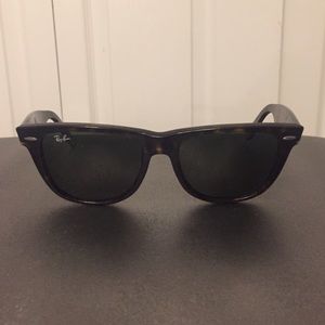 Tortoise Wayfarer RayBans MENS