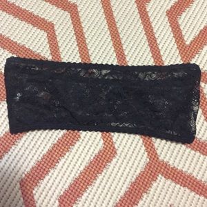 Topsecret blk lace strapless no cup bra /bralette