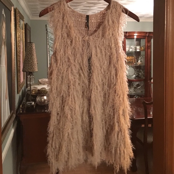 Elon Faux Fur Vest, Size Medium