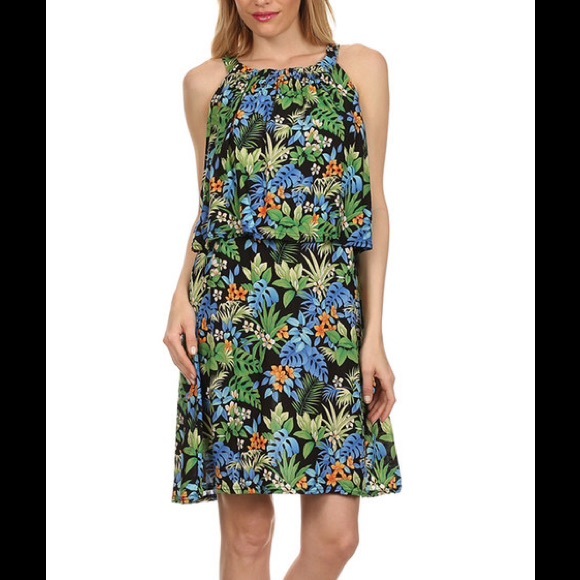 SIZE LARGE SEXY BOLD PRINT DRESS