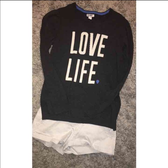 Women's sweater