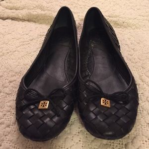 Tory Burch Black Woven Flats size 8.5