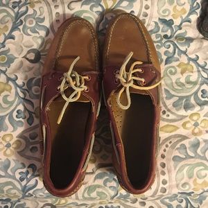 ‼️sale ‼️Red and brown boat shoes