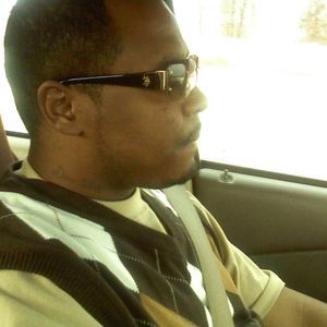 Meet your Posher, Emmanuel