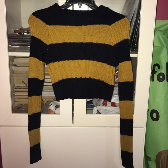 BDG Cropped striped sweater from Urban Outfitters!