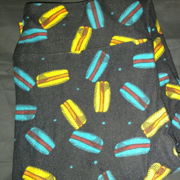 BNWOT Lularoe Tween Macaron leggings - Picture 1 of 1