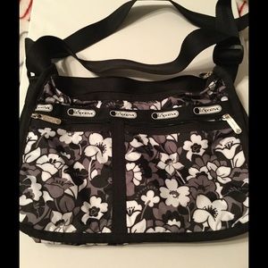 Brand new never used LeSportsac shoulder bag.