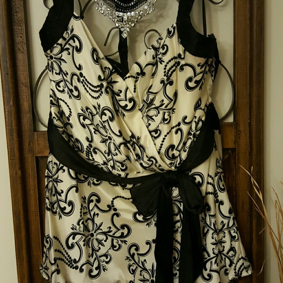 White House Black Market Tops - Absolutely beautiful 100% silk camisole