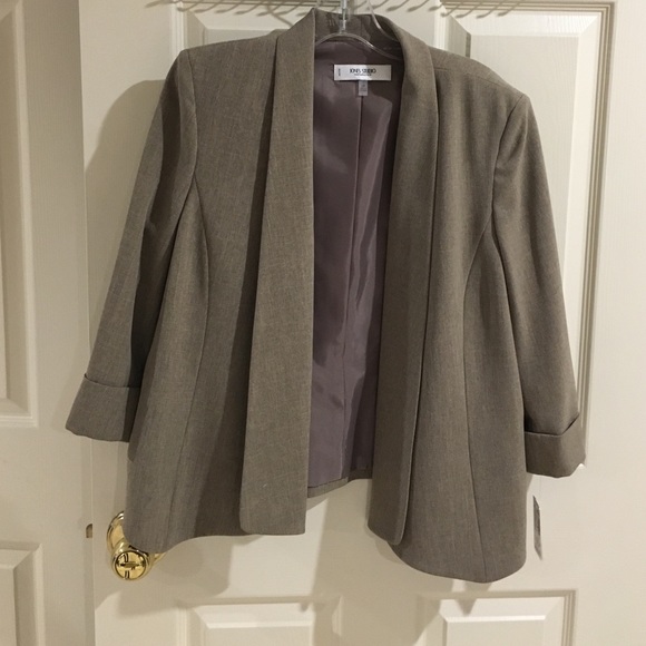 NWT Jones Studio 3/4 Blazer Size 14P