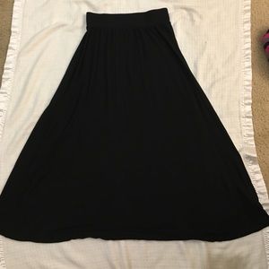 Black Maxi Skirt Size : 10/12 (kids)