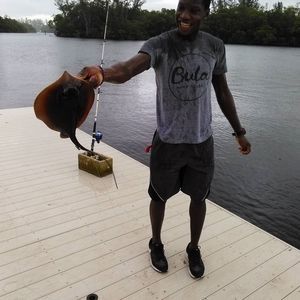 Meet your Posher, Carlos