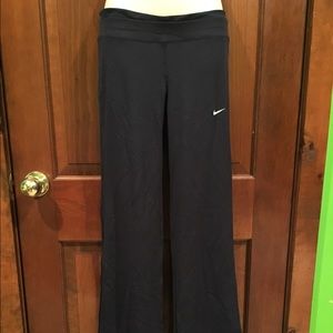 Nike Fit Dry Athletic pants