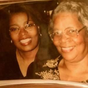 Meet your Posher, Deborah