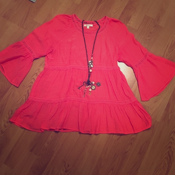 Stylish and flowy coral, tiered tunic