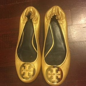 Gold Tory burch flats