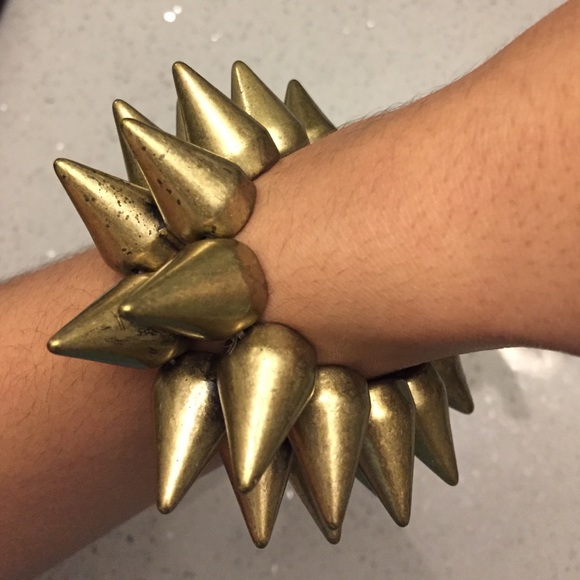 Double Spike bronze stretch Bracelet - Picture 3 of 3