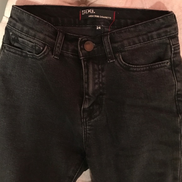 Urban Outfitters BDG High Rise Cigarette jeans - Picture 3 of 4