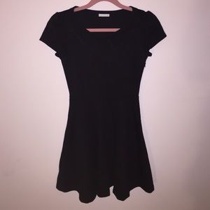 Super cute circle dress with collar lace detail