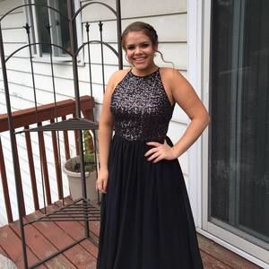 Meet your Posher, Logan