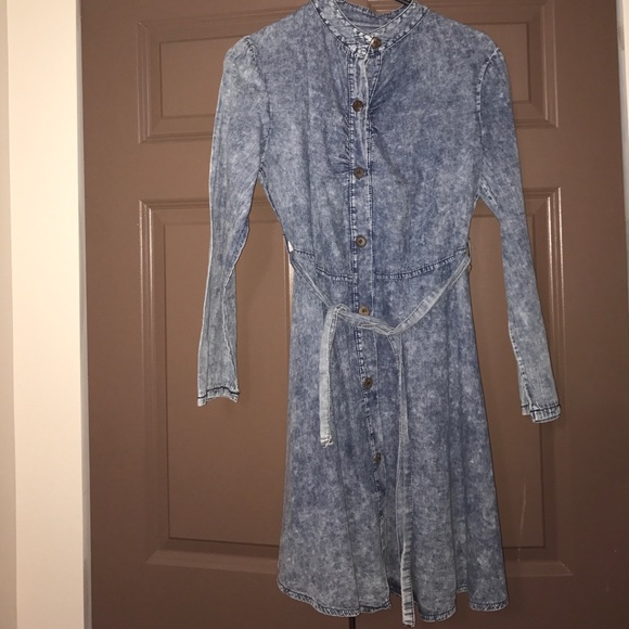 Belted Long Sleeve Baby Doll Styled Jean Dress