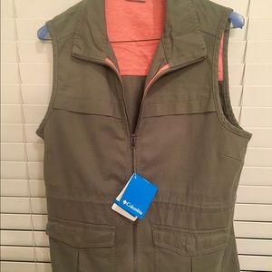 Columbia vest