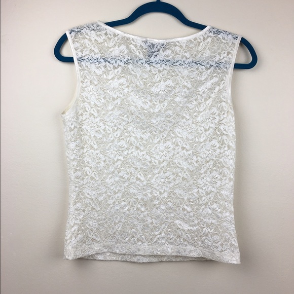 ✨ Ann Taylor Lace Overlay Top✨ - Picture 4 of 5