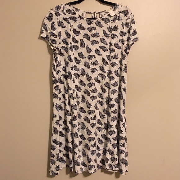 H&M Black & White Fern Mini Dress