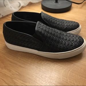 Black loafers Steve Madden