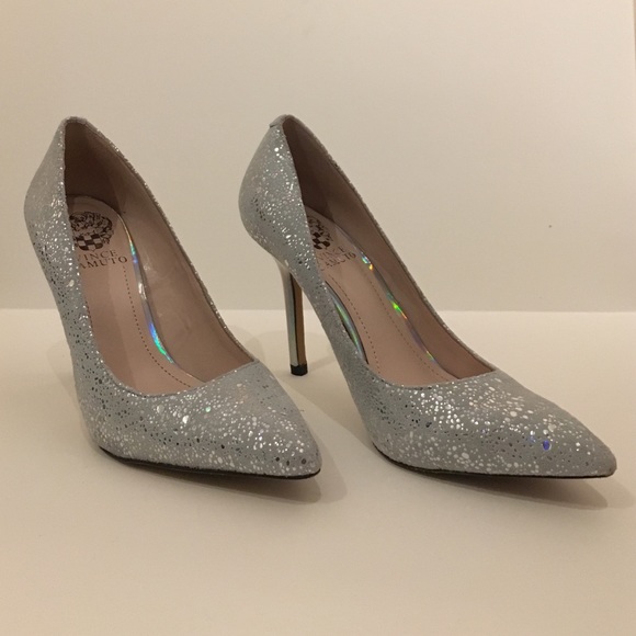 Vince Camuto - 6.5 - holographic speckled suede