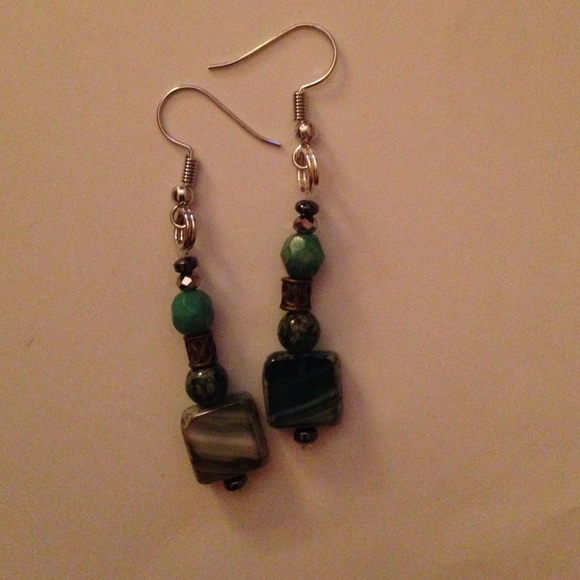 Dangle earrings
