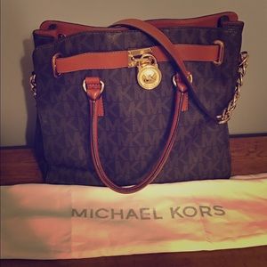 Michael Kors purse