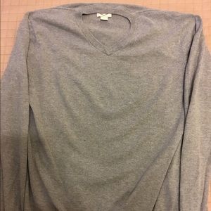 V neck sweater