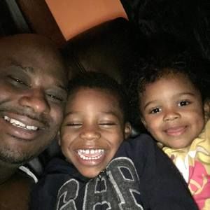 Meet your Posher, Lonnie