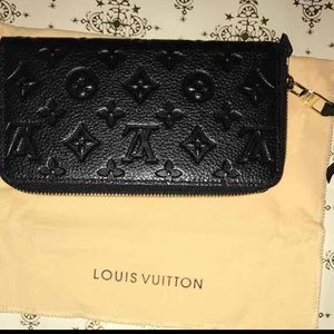 Louis Vuitton Wallet