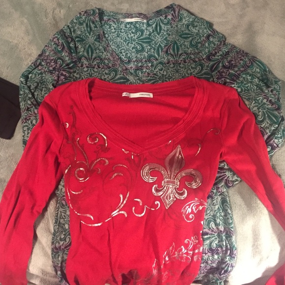 Lot of Maurices Long Sleeve Tops.